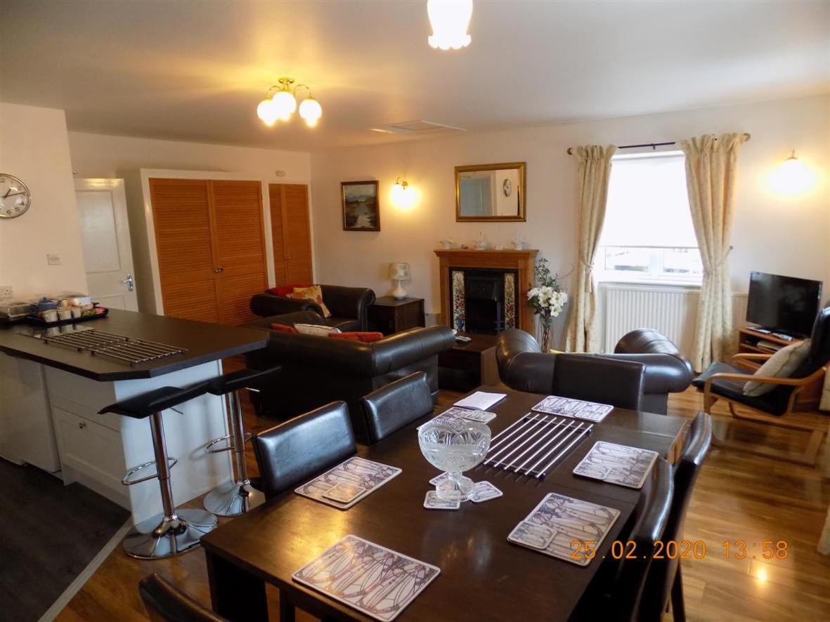 Oakdene Apartments Windermere Bagian luar foto