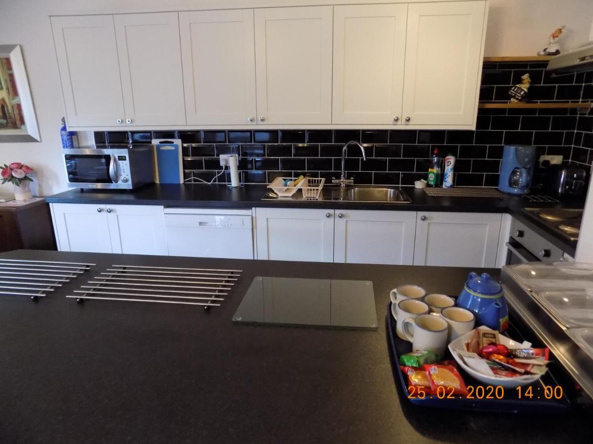Oakdene Apartments Windermere Bagian luar foto